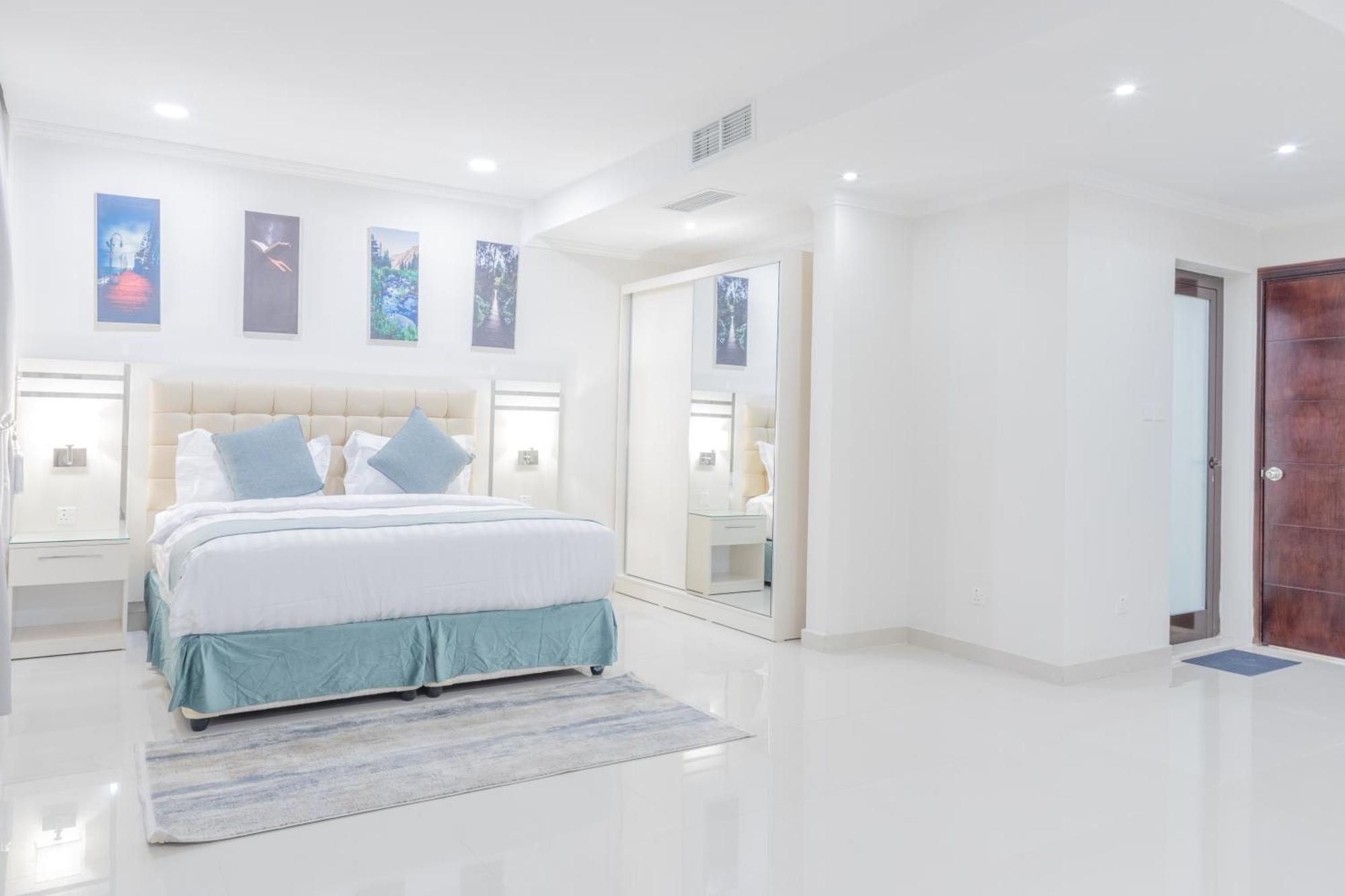 Mooj Apartments Hotel Dammam Exterior photo