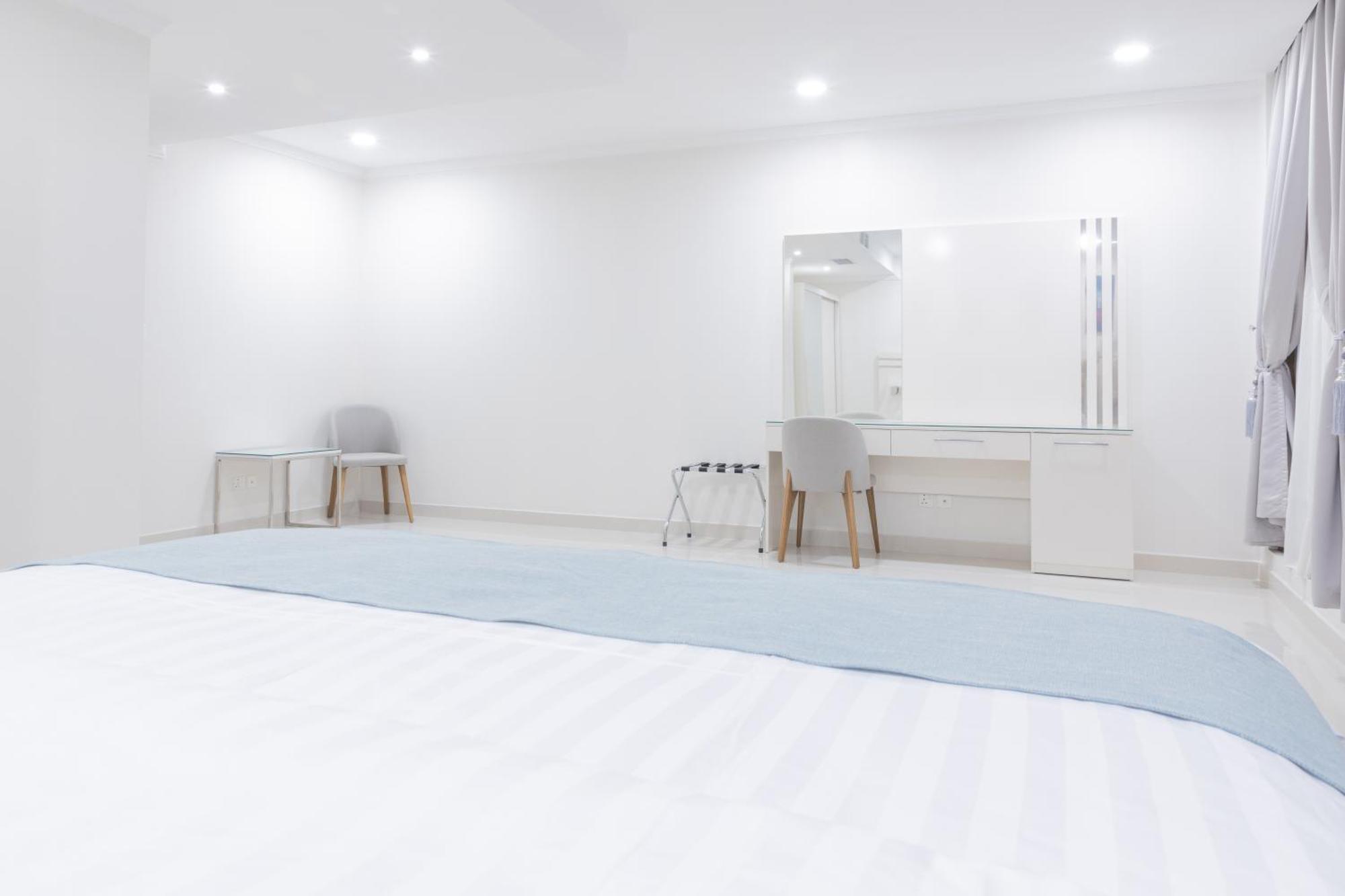 Mooj Apartments Hotel Dammam Exterior photo