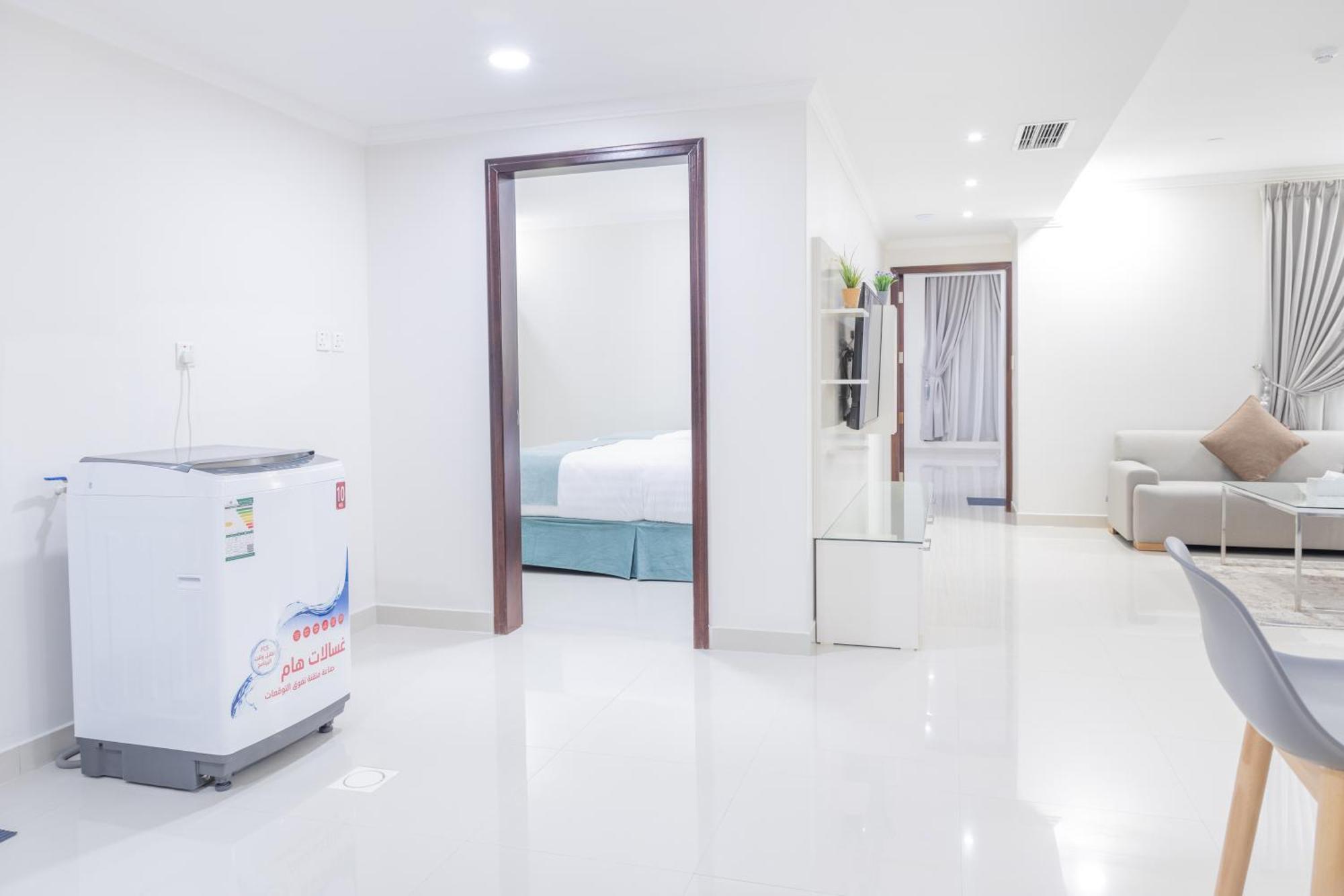 Mooj Apartments Hotel Dammam Exterior photo