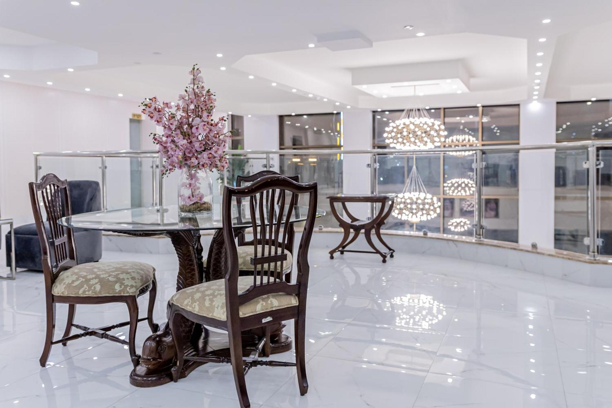 Mooj Apartments Hotel Dammam Exterior photo